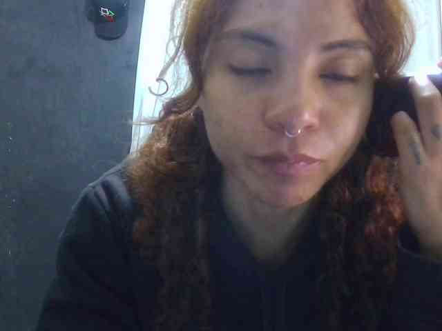 VioletSmmithh webcam