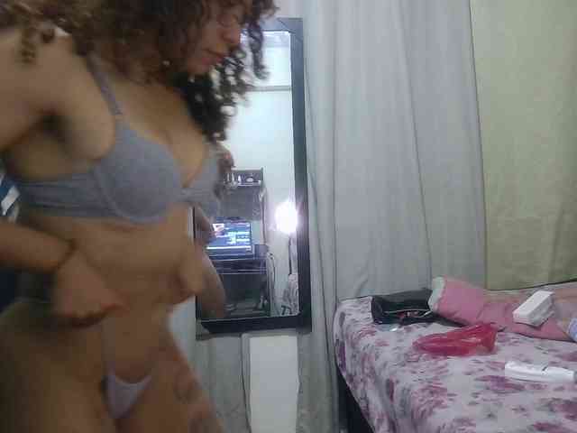 VioletSmmithh webcam