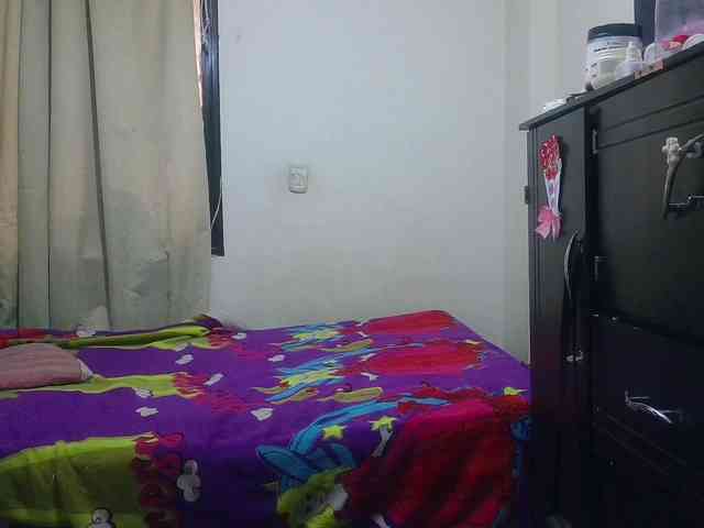 VioletSmmithh webcam