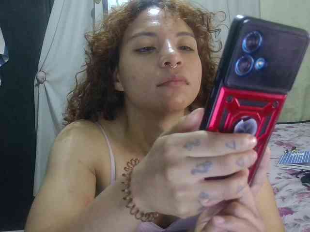 VioletSmmithh webcam