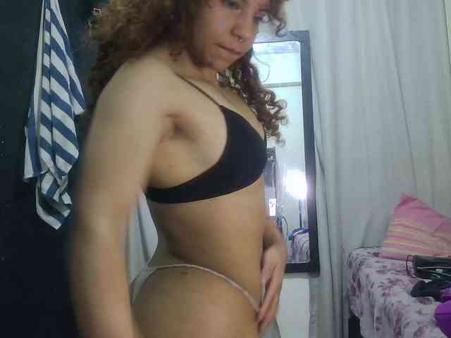 VioletSmmithh webcam
