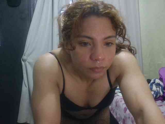 VioletSmmithh webcam