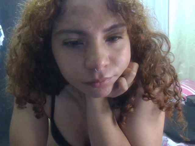 VioletSmmithh webcam