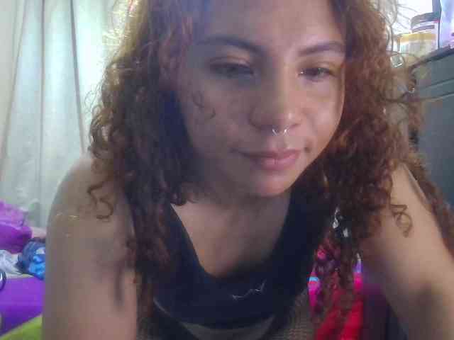 VioletSmmithh webcam