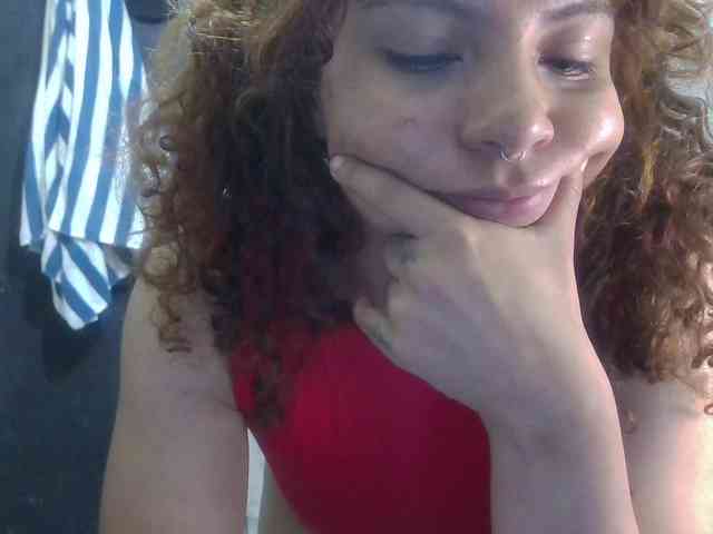 VioletSmmithh webcam