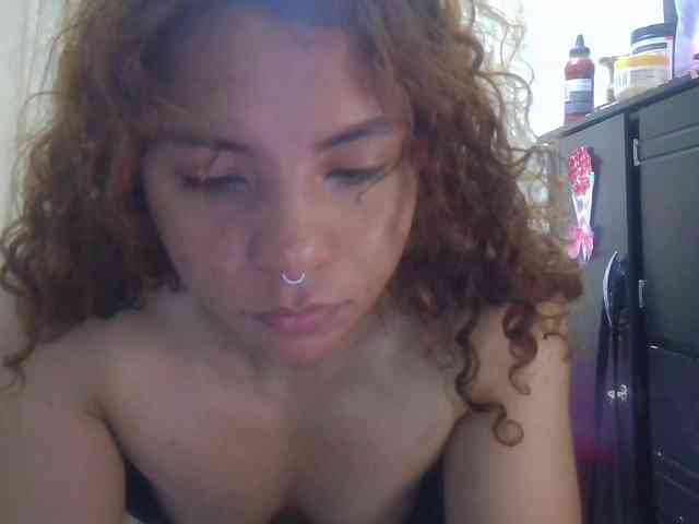 VioletSmmithh webcam