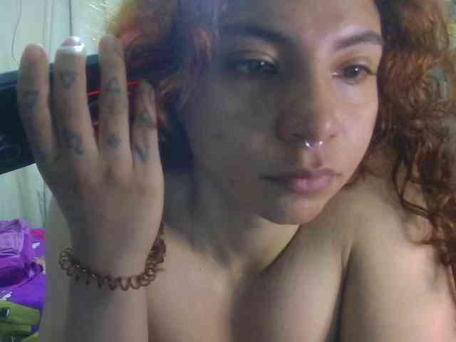 VioletSmmithh webcam