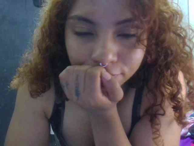 VioletSmmithh webcam