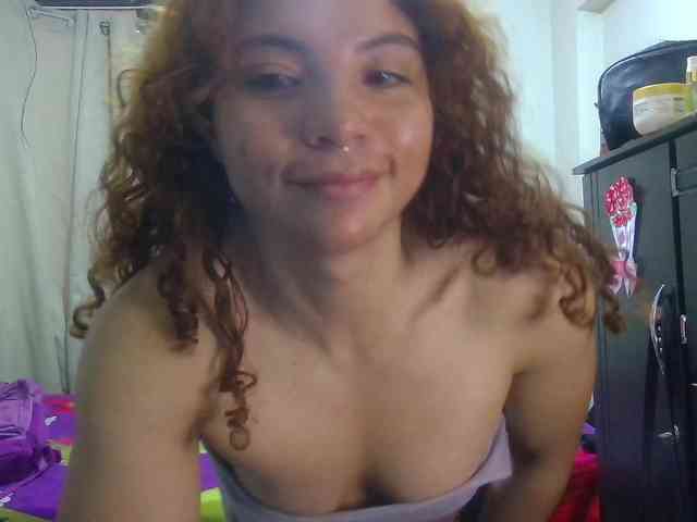 VioletSmmithh webcam