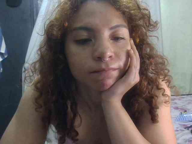 VioletSmmithh webcam