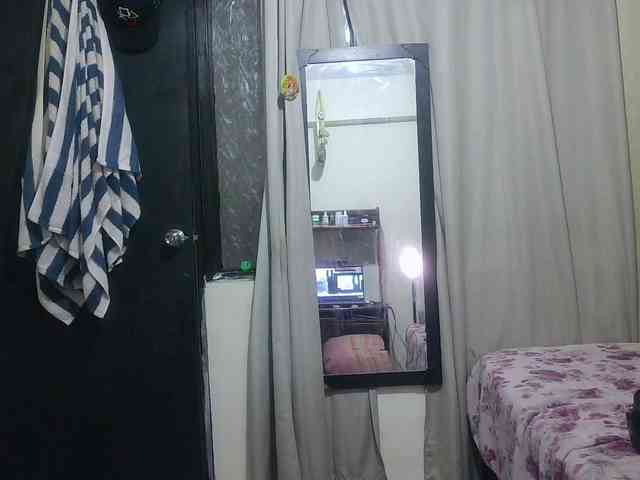 VioletSmmithh webcam