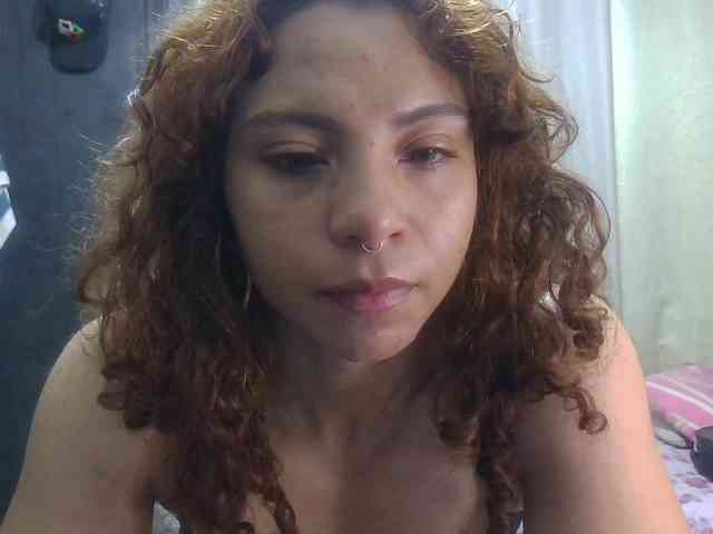 VioletSmmithh webcam