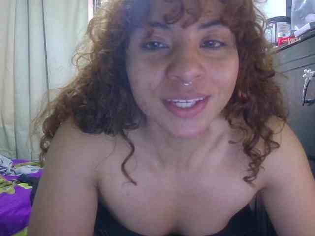 VioletSmmithh webcam