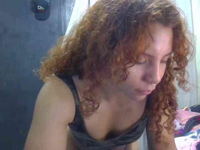 VioletSmmithh webcam