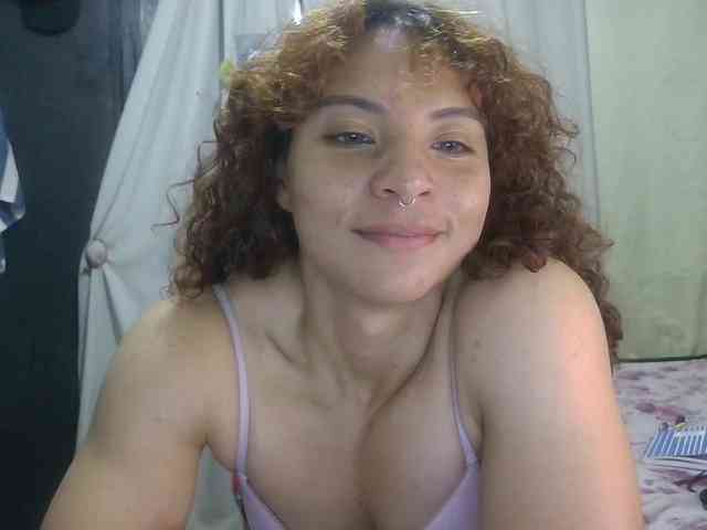 VioletSmmithh webcam