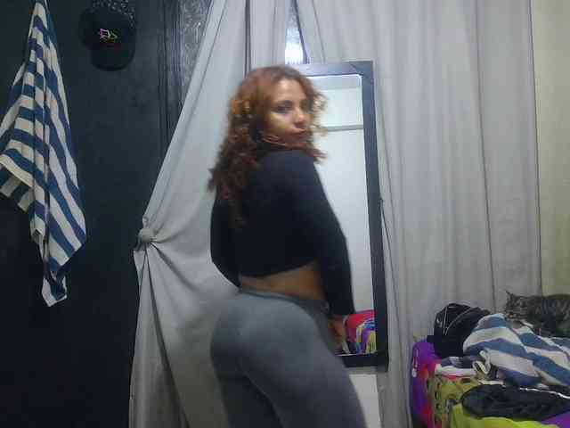 VioletSmmithh webcam