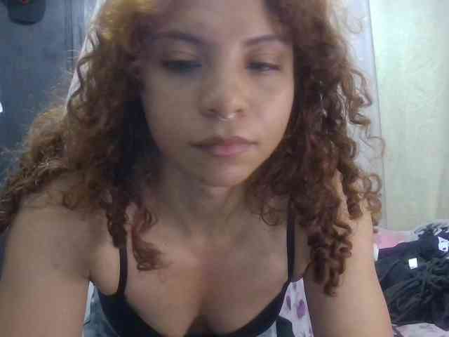 Violetsmmithh Live Webcam on BongaCams