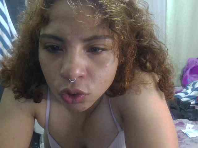 VioletSmmithh webcam