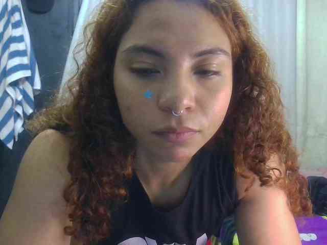 VioletSmmithh webcam