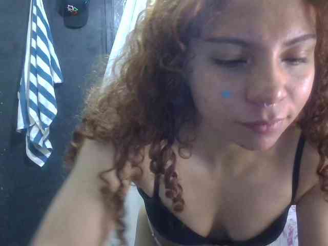 VioletSmmithh webcam