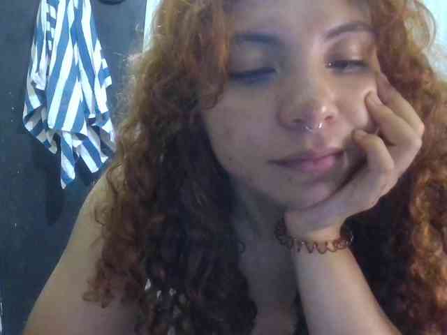 VioletSmmithh webcam