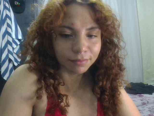 VioletSmmithh webcam