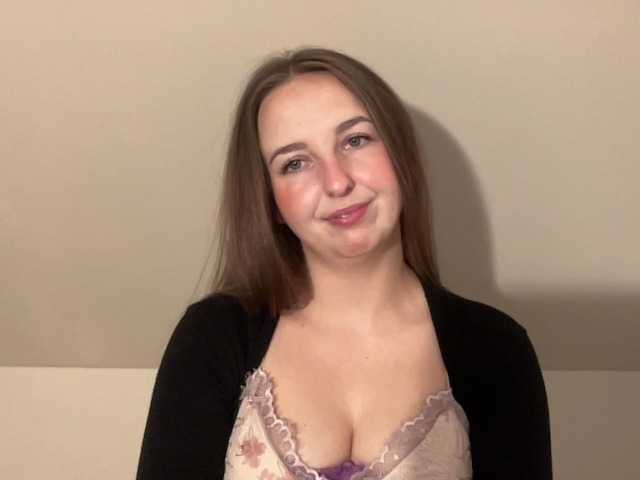CharlotteNatural live cam on BongaCams