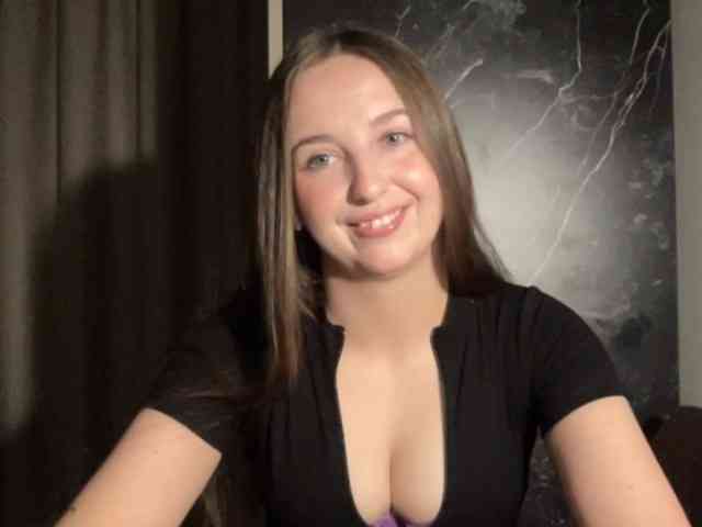 CharlotteNatural webcam