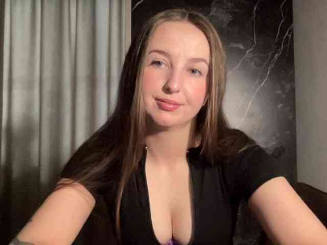 CharlotteNatural webcam