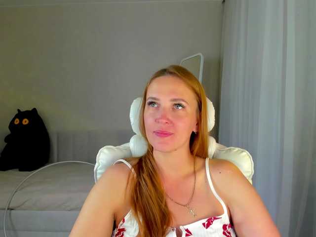 she-wolf live cam on BongaCams