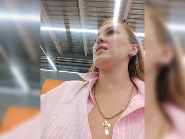she-wolf live webcam show