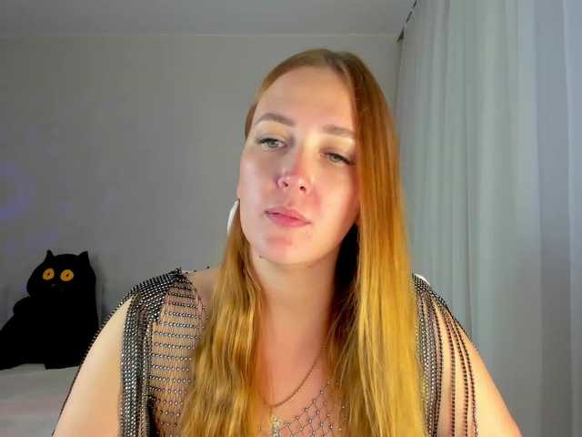 she-wolf live cam on BongaCams