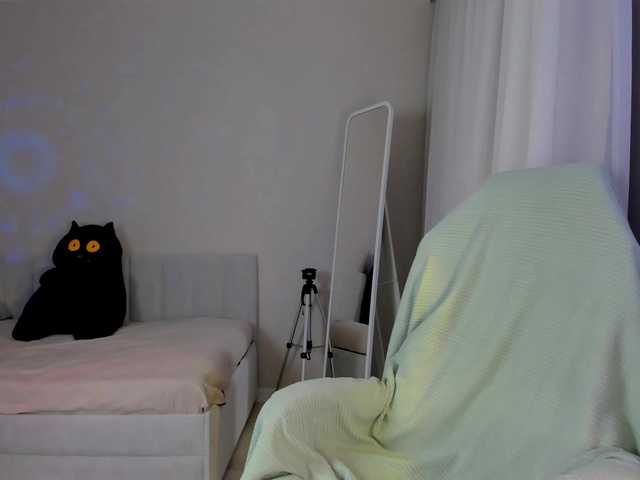 she-wolf live cam on BongaCams