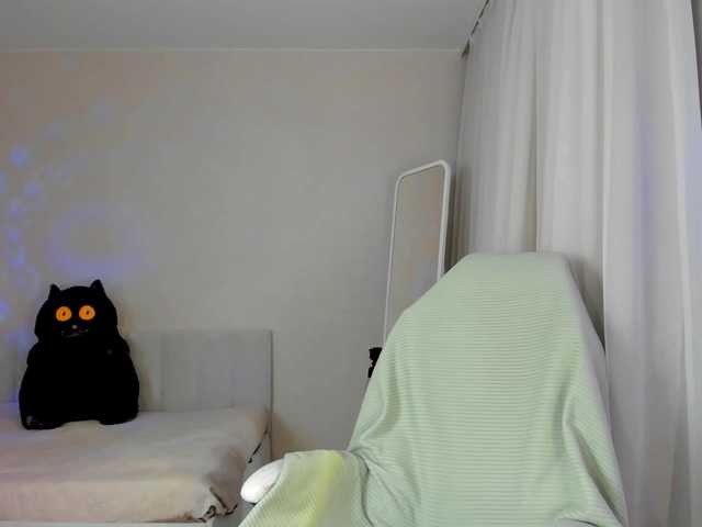 she-wolf live cam on BongaCams