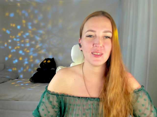 she-wolf live cam on BongaCams