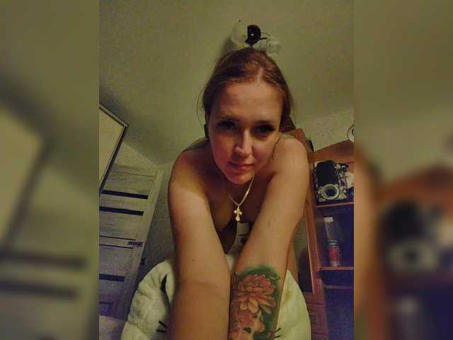 she-wolf live cam on BongaCams