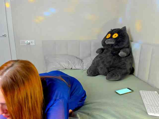 she-wolf webcam
