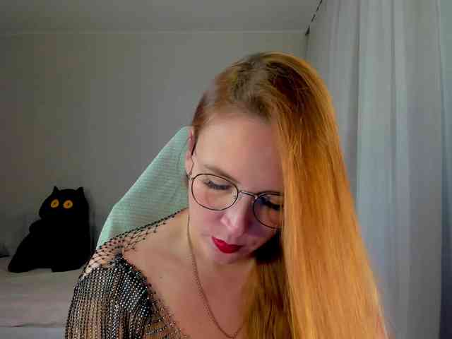 she-wolf webcam