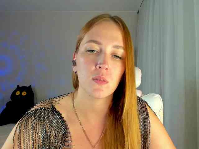 she-wolf webcam
