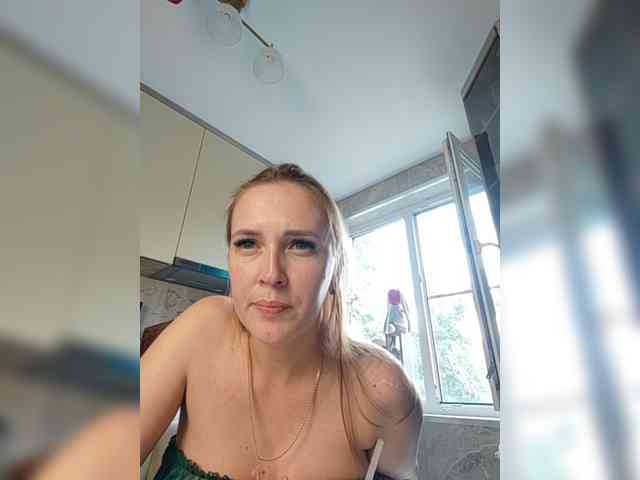 she-wolf webcam
