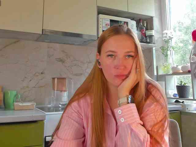 she-wolf webcam