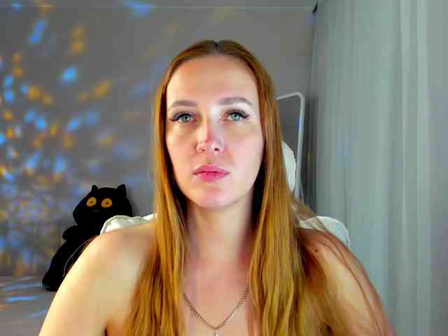 she-wolf webcam