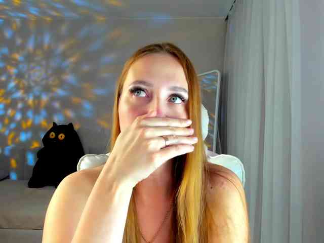 she-wolf webcam