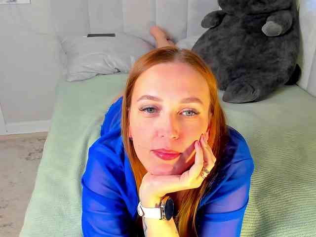 she-wolf webcam