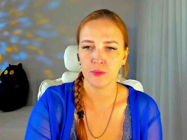 she-wolf webcam