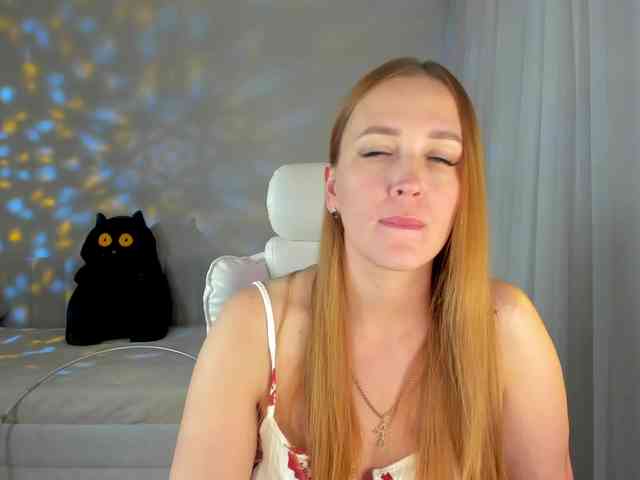 she-wolf webcam