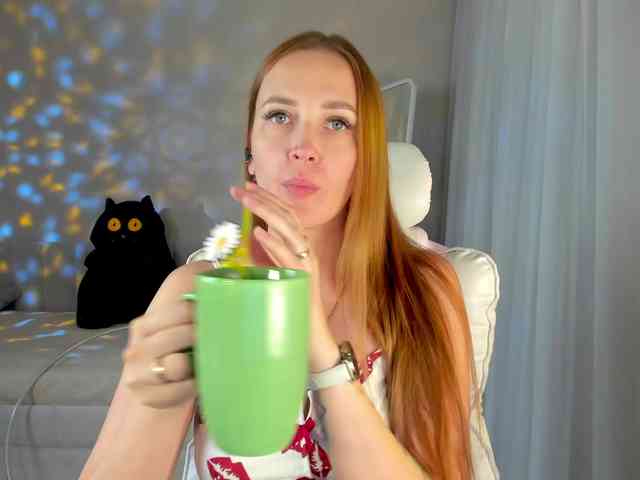 she-wolf webcam