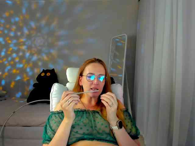 she-wolf webcam