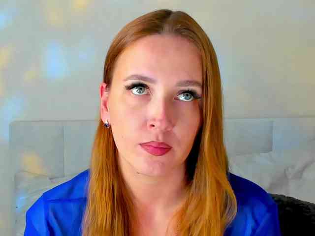 she-wolf webcam