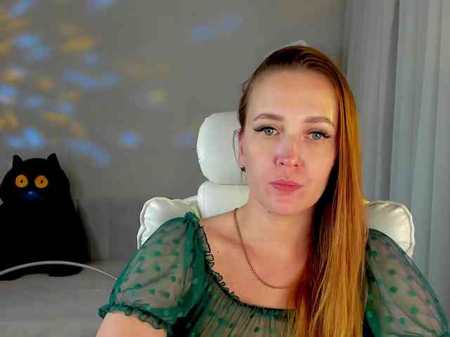she-wolf webcam